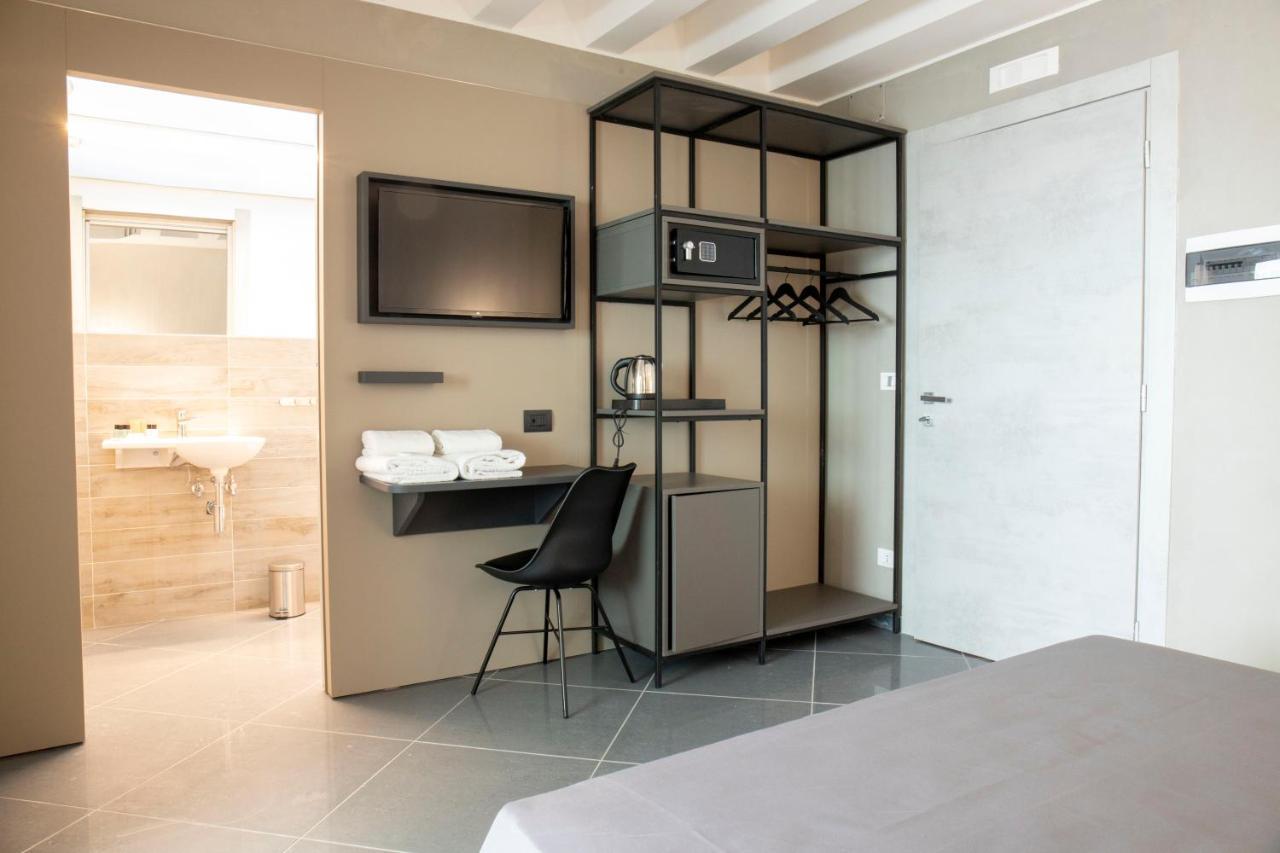 Tranquillo Uptown Lecce Hotel ภายนอก รูปภาพ