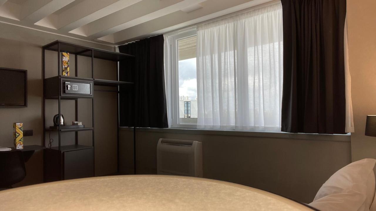 Tranquillo Uptown Lecce Hotel ภายนอก รูปภาพ