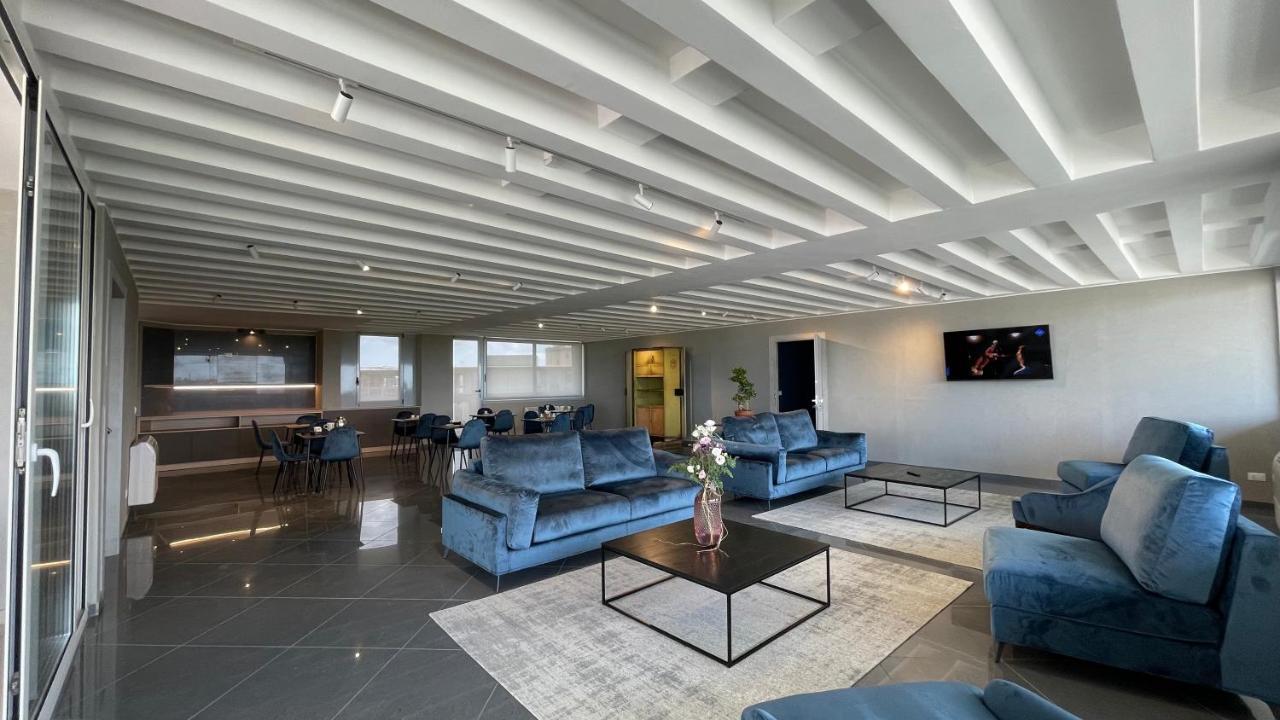 Tranquillo Uptown Lecce Hotel ภายนอก รูปภาพ